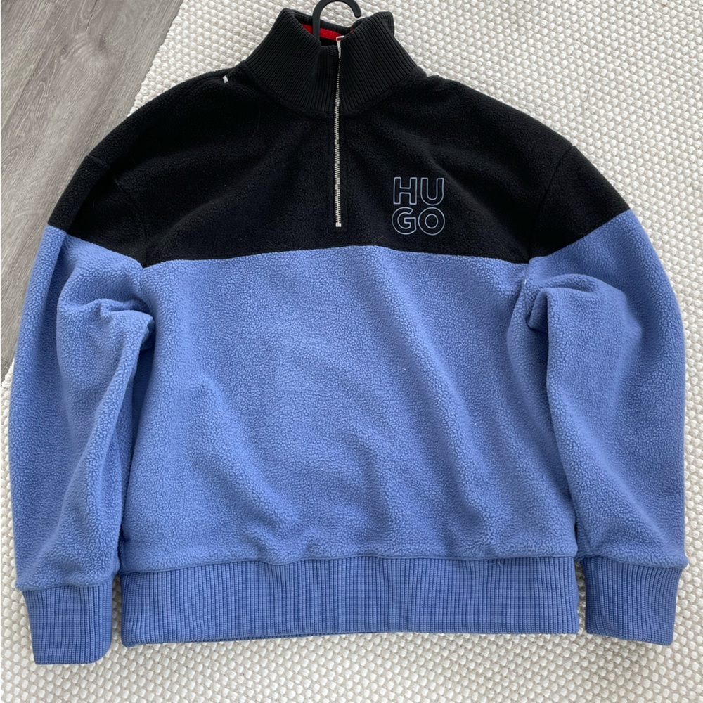 HUGO Dorpion Sweater